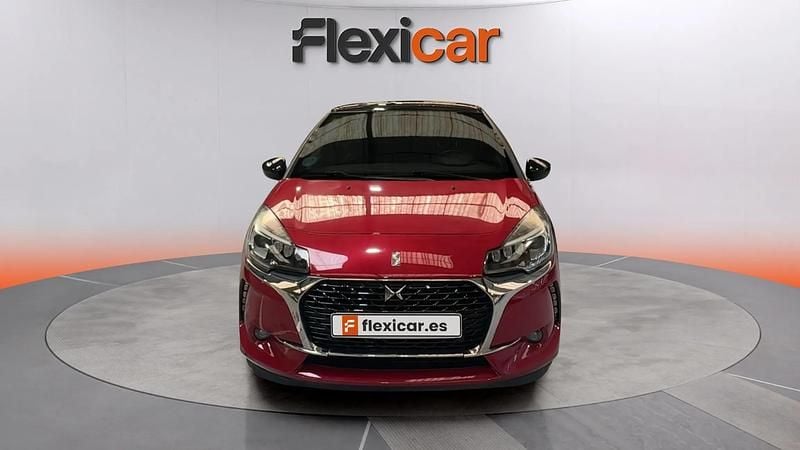 Usado DS Automobiles DS3 110 CV (80 kW) 2018 Granate Berlina