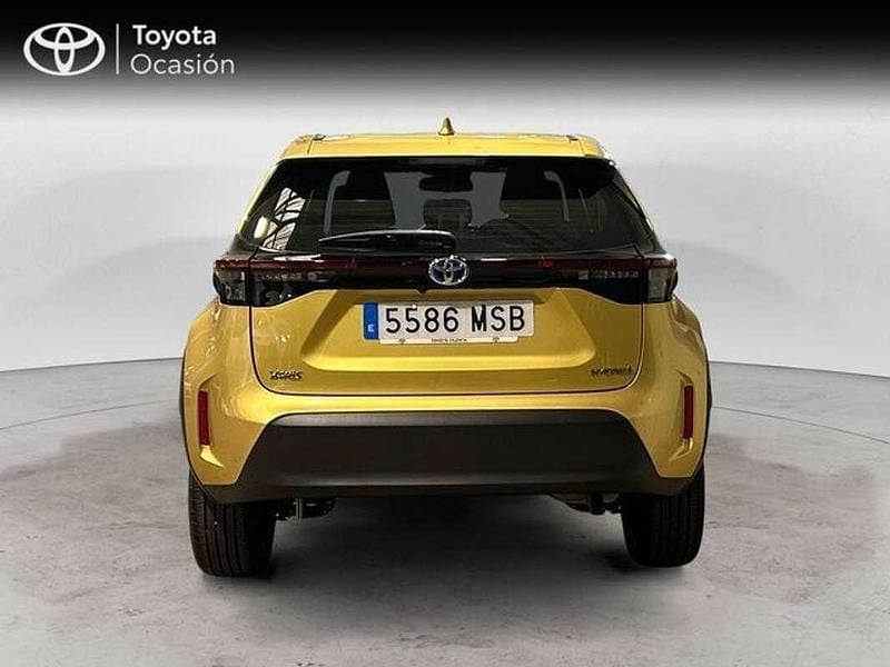 Usado Toyota Yaris Hybrid Active 116 CV (85 kW) 2024 Naranja SUV