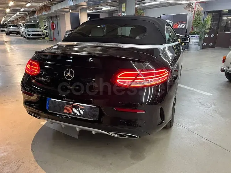 Usado Mercedes C43 AMG 367 CV (269 kW) 2017 Negro Descapotable