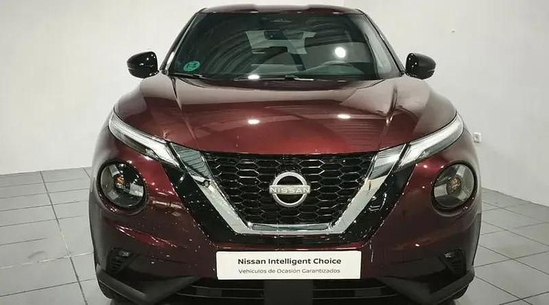 Usado Nissan Juke N-Connecta 114 CV (83 kW) 2025 Burgundy (metalizado) SUV