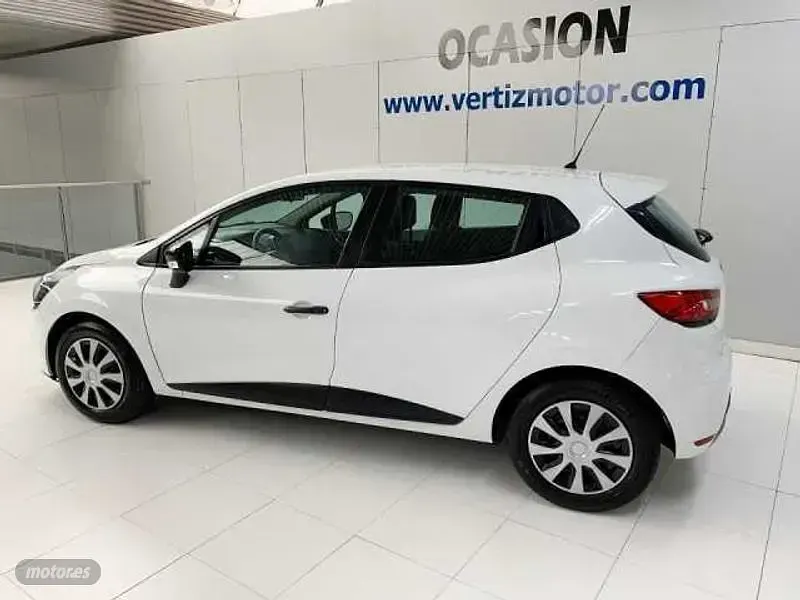 Usado Renault Clio Business 2018 Blanco Familiar