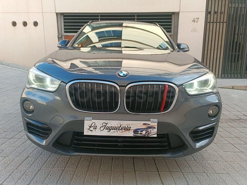 Usado BMW X1 Sport Line 150 CV (110 kW) 2017 Azul SUV