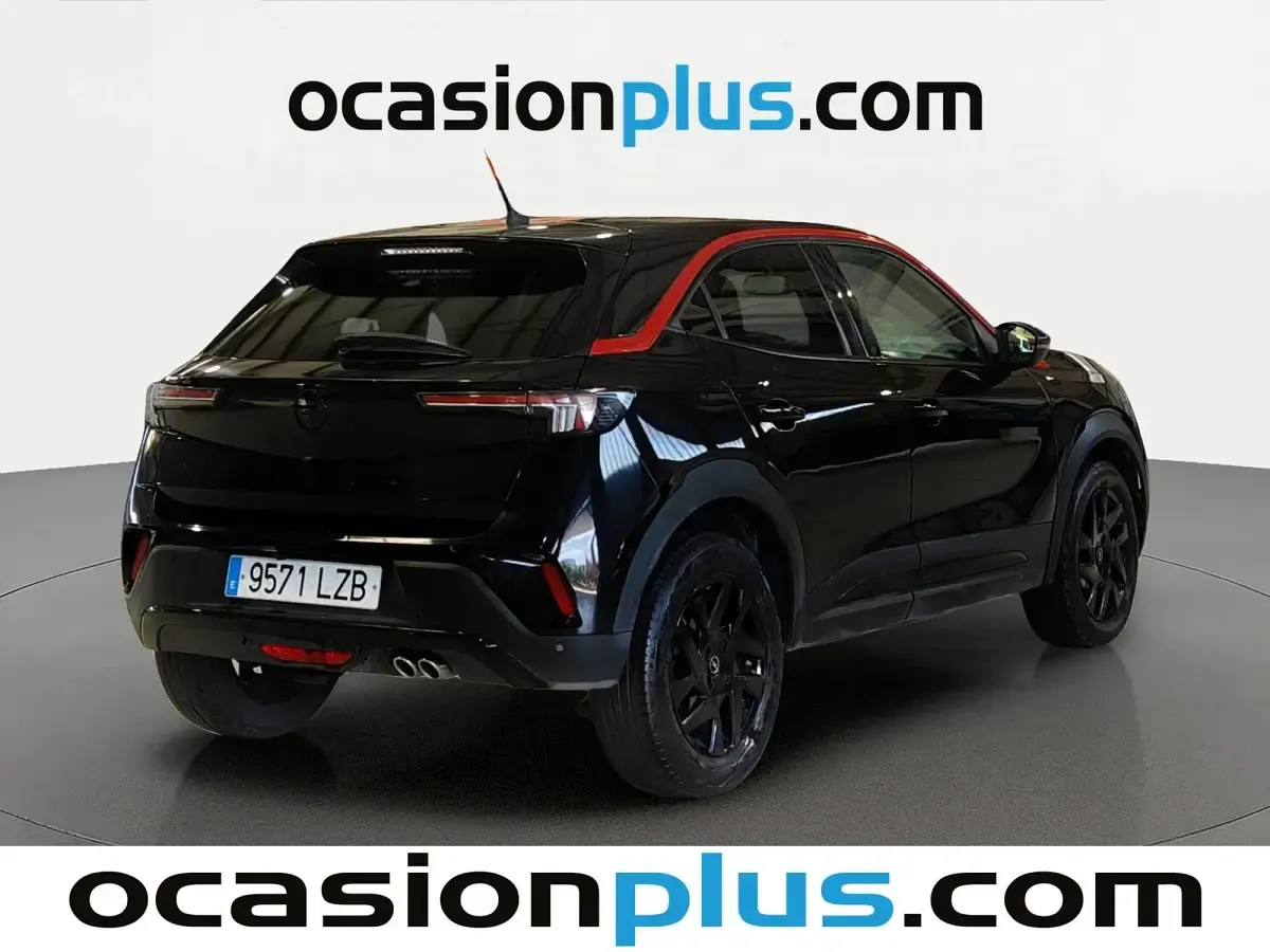 Usado Opel Mokka GS Line 131 CV (96 kW) 2022 Negro SUV