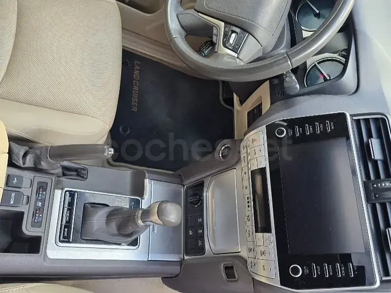 Begagnad Toyota Land Cruiser 204 HK (150 kW) 2021 Svart SUV