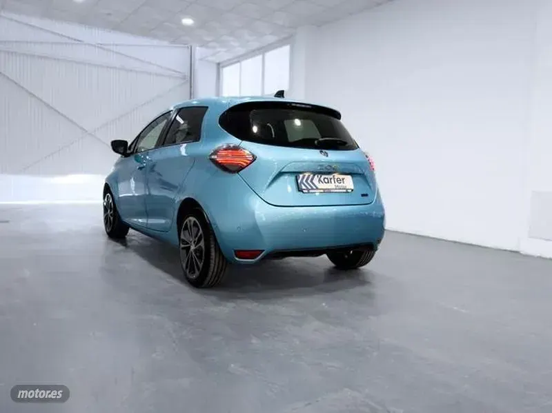 Usado Renault Zoe Iconic 50 kW (69 CV) 2023 Azul Utilitario