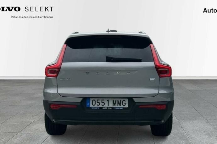 Usado Volvo XC40 Core 185 kW (252 CV) 2023 Otro SUV