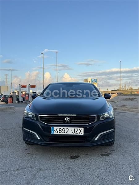 Usado Peugeot 508 Allure 120 CV (88 kW) 2017 Negro Berlina