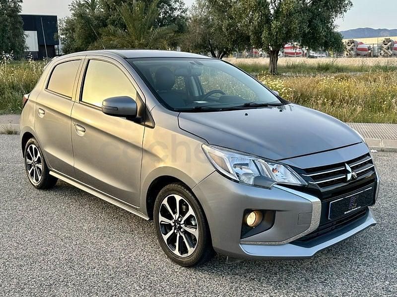 Usado Mitsubishi Space Star 71 CV (52 kW) 2022 Gris / plata Utilitario