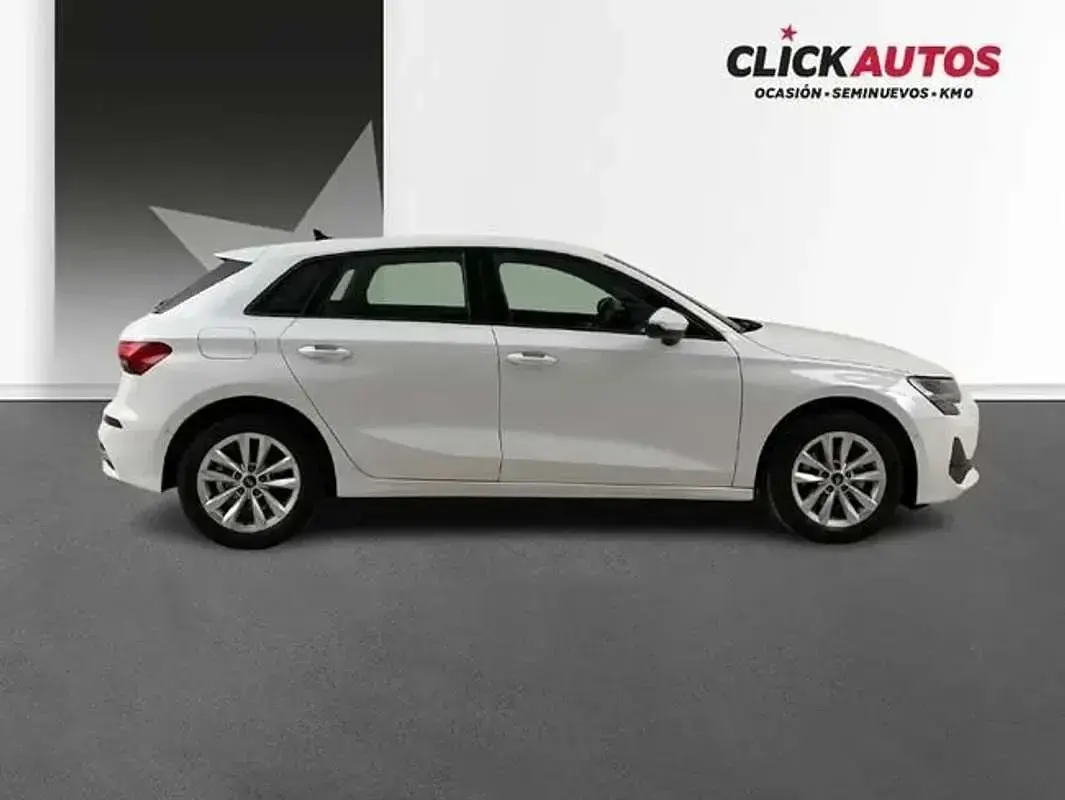 Usado Audi A3 116 CV (85 kW) 2025 Blanco Berlina