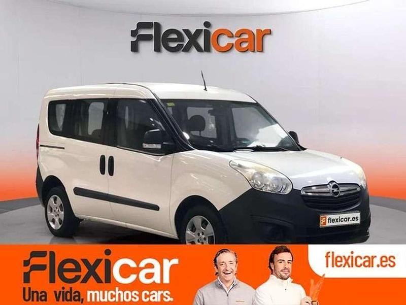 Blanco Usado 2016 Opel Combo Monovolumen | 7990 € (Precio justo) - Imagen 1/4