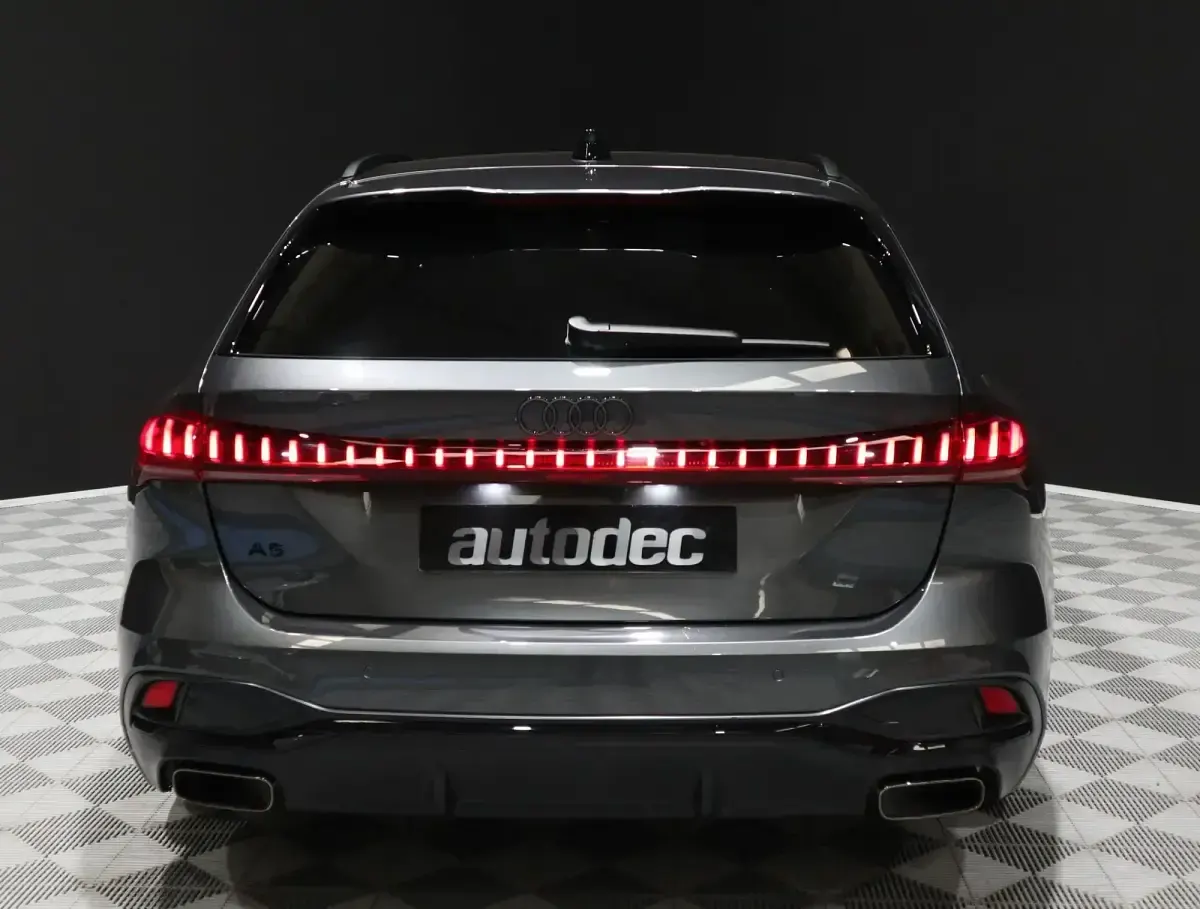 Nuevo Audi A5 S-Line 204 CV (150 kW) 2025 Gris Familiar