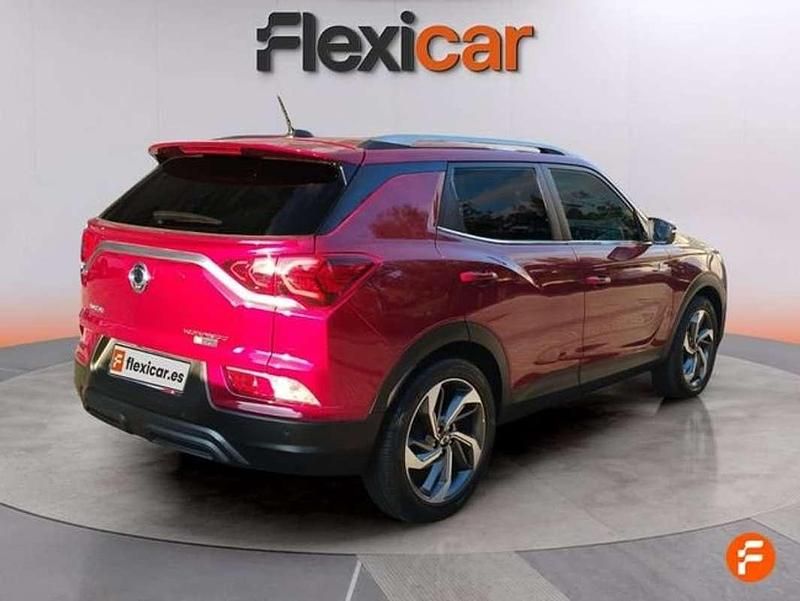 Usado Ssangyong (KGM) Korando 148 CV (108 kW) 2024 Burdeos SUV