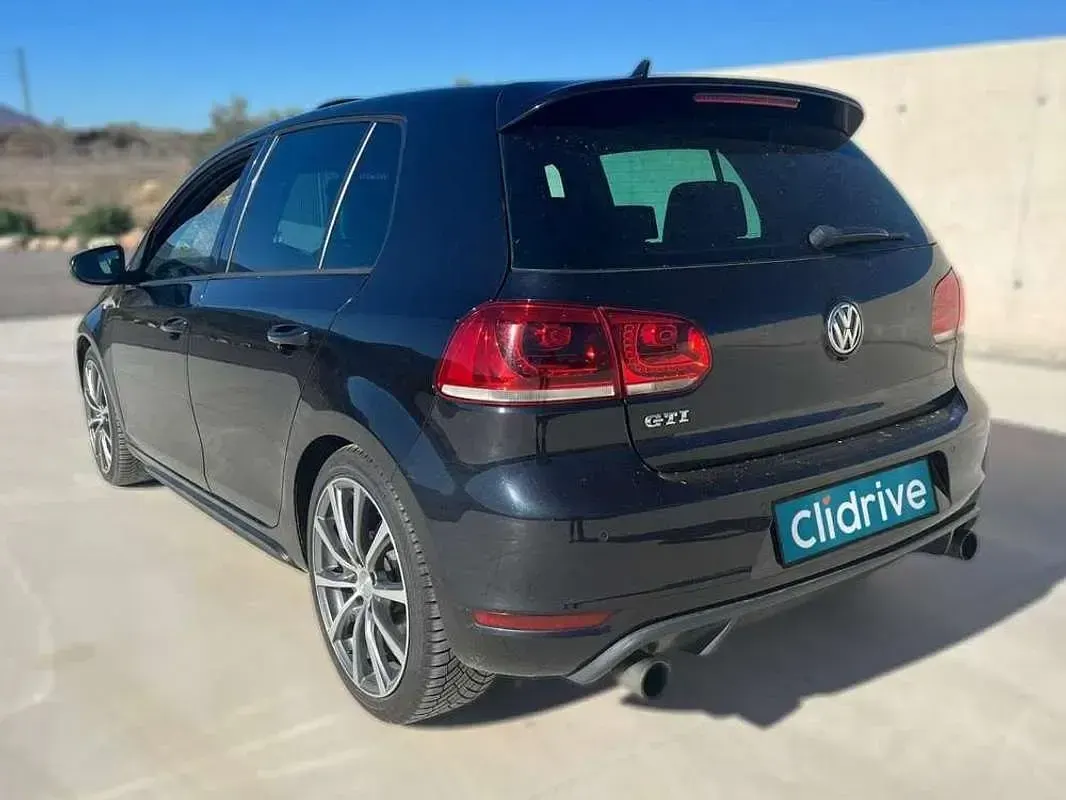 Usado VW Golf VI GTI 211 CV (155 kW) 2011 Azul Berlina