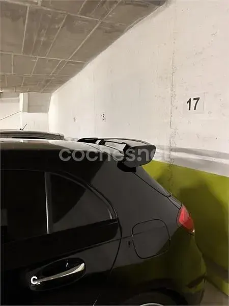 Usado Mercedes A35 AMG 306 CV (225 kW) 2019 Negro Berlina