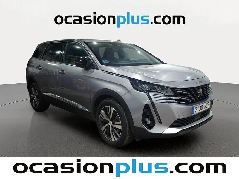 Usado Peugeot 5008 Allure 130 CV (95 kW) 2022 Gris SUV