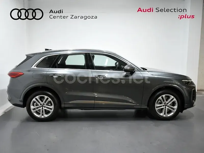 Nuevo Audi Q5 S-Line 204 CV (150 kW) 2025 Gris / plata SUV
