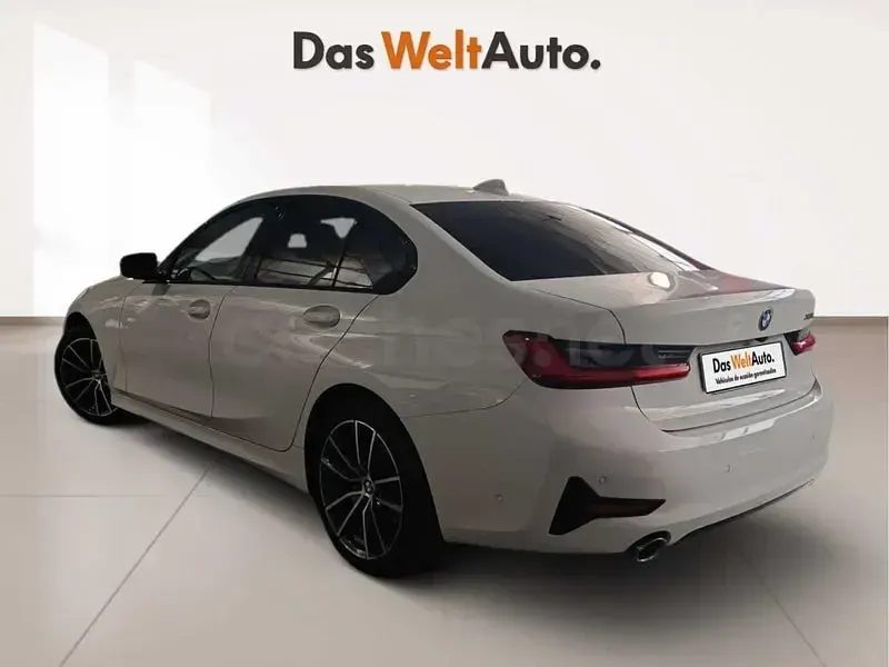 Usado BMW 320 Executive 190 CV (139 kW) 2019 Blanco Berlina