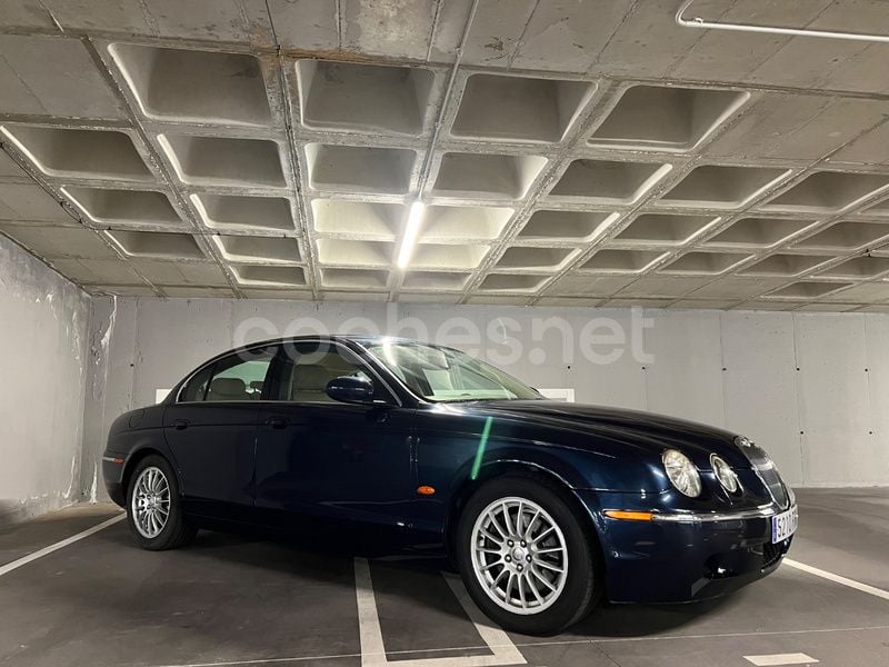 Azul Usado 2007 Jaguar S-Type Executive Berlina | 8990 € (Un poco caro) - Imagen 1/4