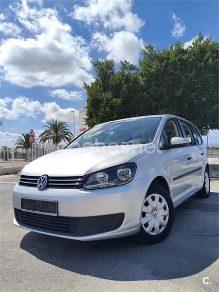 Usado VW Touran Edition 105 CV (77 kW) 2012 Gris / plata Monovolumen