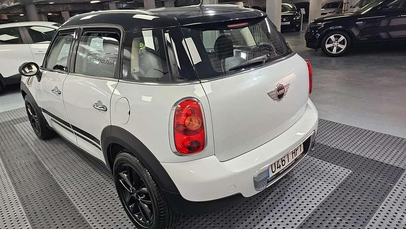 Usado Mini Cooper D 111 CV (81 kW) 2012 Blanco Utilitario