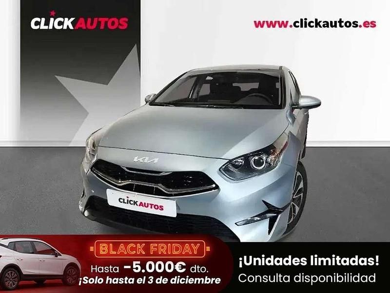 Plateado Usado 2025 Kia Ceed Utilitario | 19.950 € (Precio justo) - Imagen 1/4