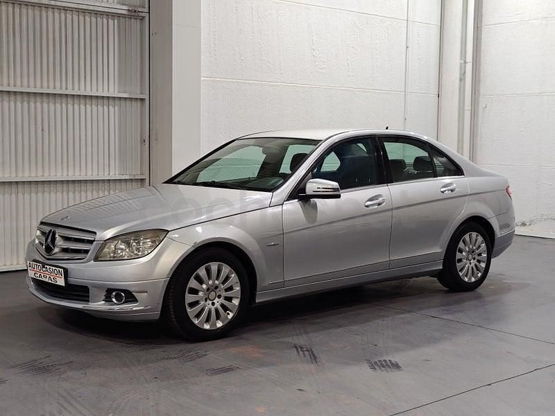 Usado Mercedes C200 136 CV (100 kW) 2010 Gris Berlina