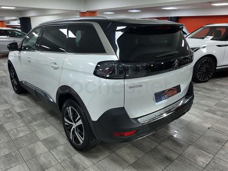 Usado Peugeot 5008 GT 130 CV (95 kW) 2023 Blanco SUV