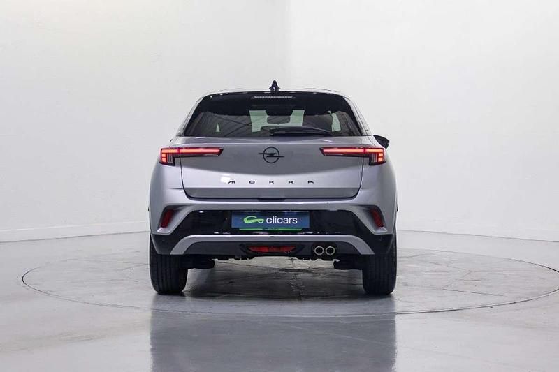Usado Opel Mokka S 136 CV (100 kW) 2025 Plateado SUV