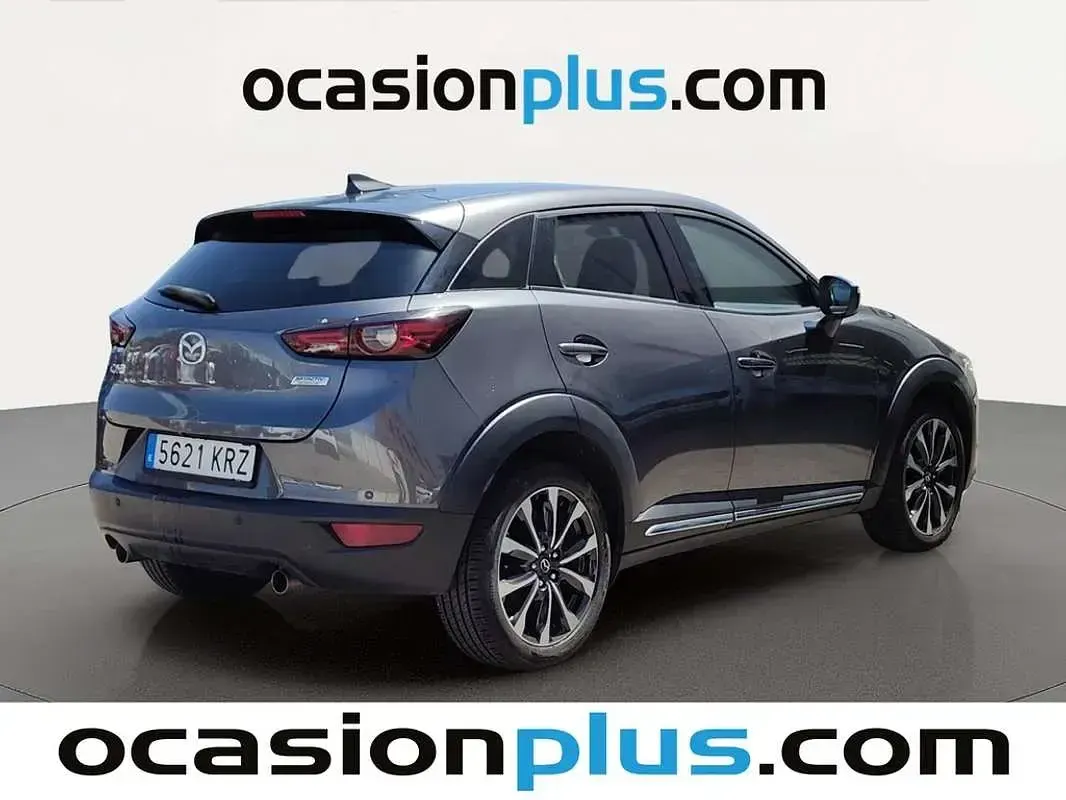 Usado Mazda CX-3 121 CV (88 kW) 2018 Gris SUV