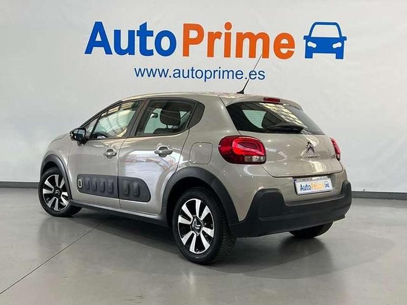 Usado Citroën C3 Live 99 CV (72 kW) 2018 Beige Utilitario