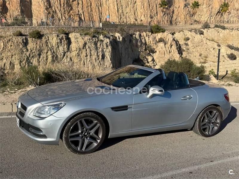 Usado Mercedes SLK200 184 CV (135 kW) 2012 Negro Descapotable
