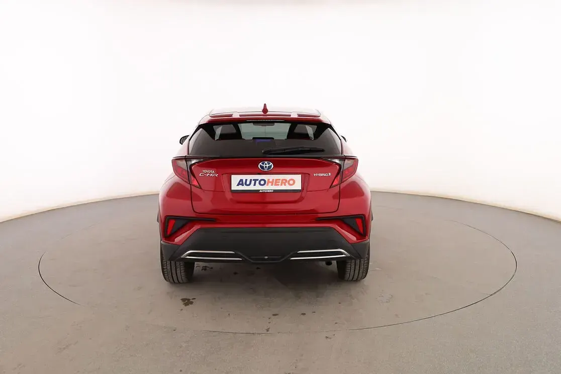 Usado Toyota C-HR Advance 184 CV (135 kW) 2023 Rojo SUV
