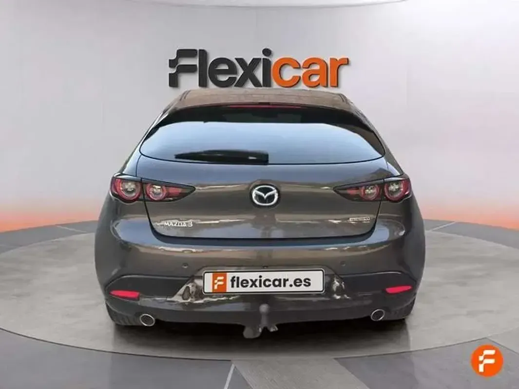 Usado Mazda 3 116 CV (85 kW) 2019 Negro Utilitario