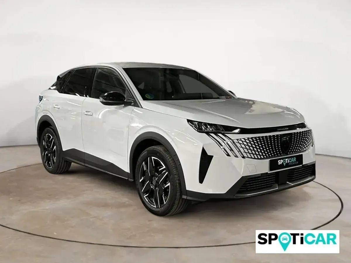 Usado Peugeot 3008 Allure 145 CV (106 kW) 2025 Blanco SUV