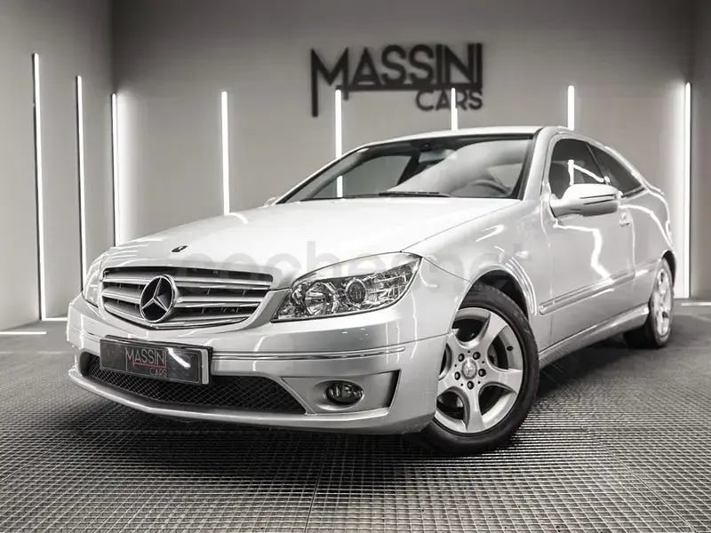 Usado Mercedes CLC180 143 CV (105 kW) 2009 Gris / plata Utilitario