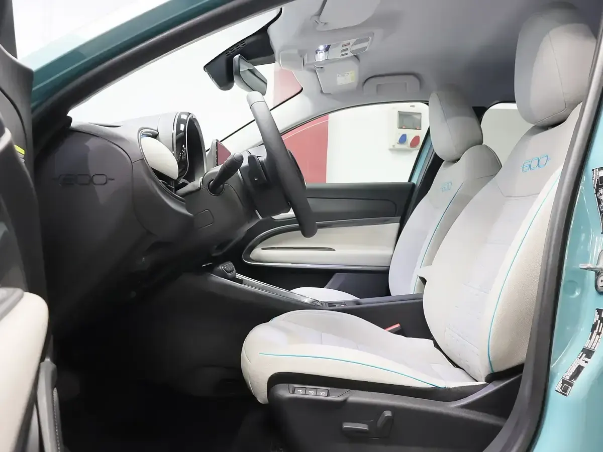Nuevo Fiat 600 La Prima 100 CV (73 kW) 2025 Azul SUV