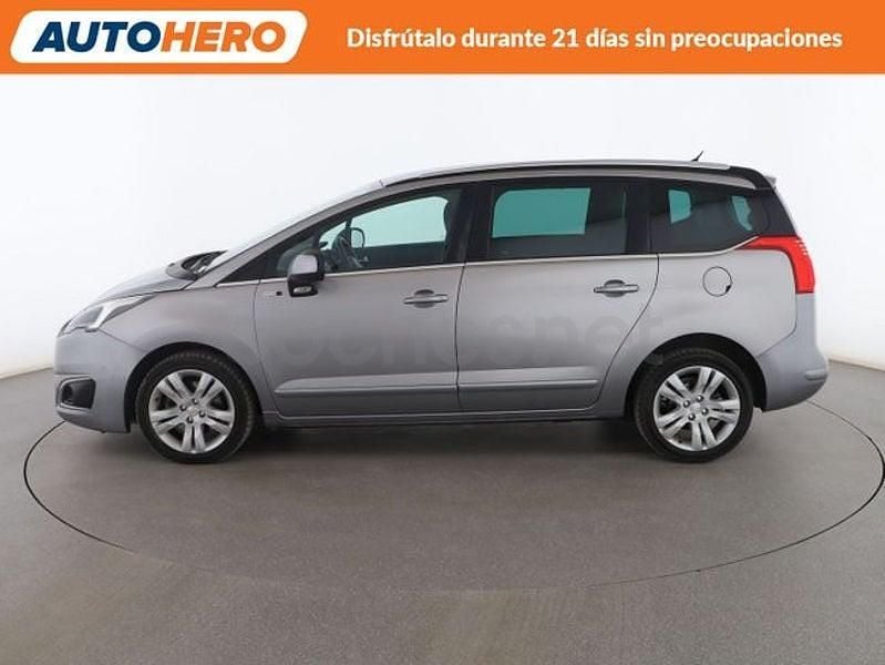 Usado Peugeot 5008 Style 121 CV (88 kW) 2016 Gris Monovolumen