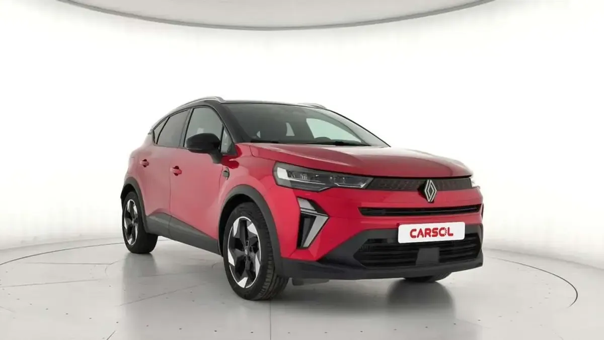Usado Renault Captur Techno 101 CV (74 kW) 2025 Rojo SUV