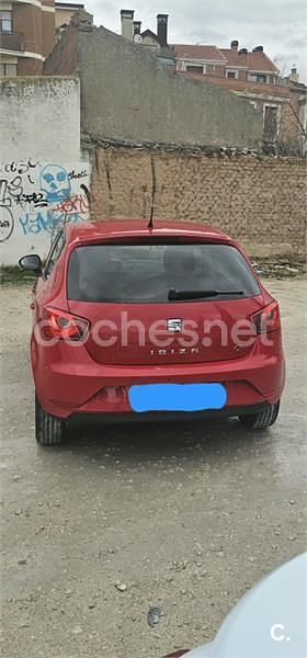 Usado Seat Ibiza FR 105 CV (77 kW) 2014 Rojo Berlina