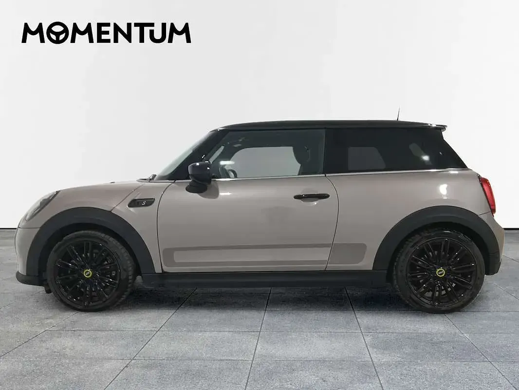 Usado Mini Cooper SE 135 kW (184 CV) 2022 Gris Utilitario