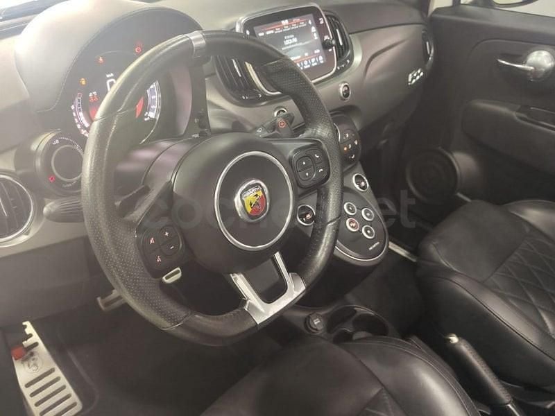 Usado Abarth 500C 165 CV (121 kW) 2021 Blanco Descapotable