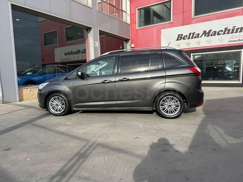 Usado Ford Grand C-Max Business Edition 125 CV (91 kW) 2019 Gris / plata Monovolumen