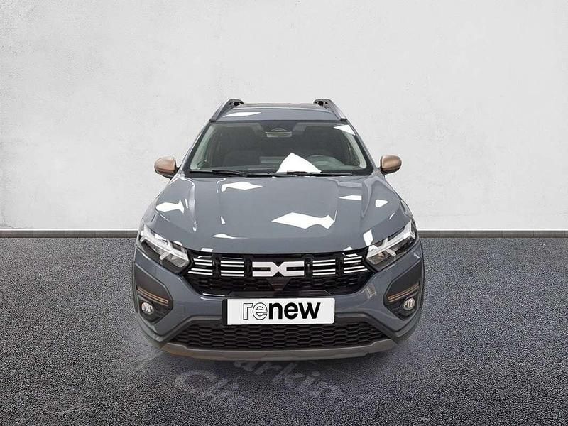 Usado Dacia Jogger Extreme 110 CV (80 kW) 2024 Gris Monovolumen