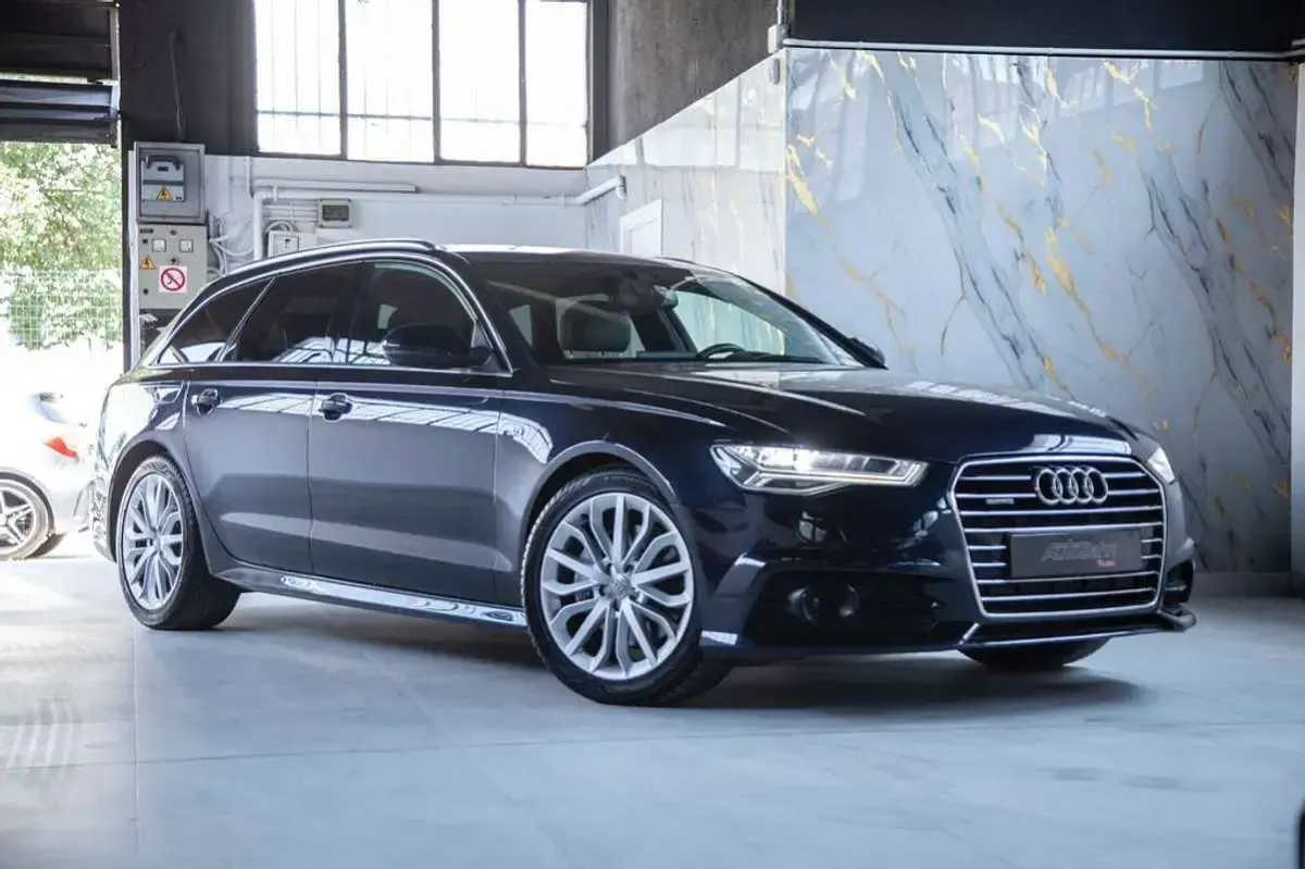 Usado Audi A6 218 CV (160 kW) 2018 Azul Familiar