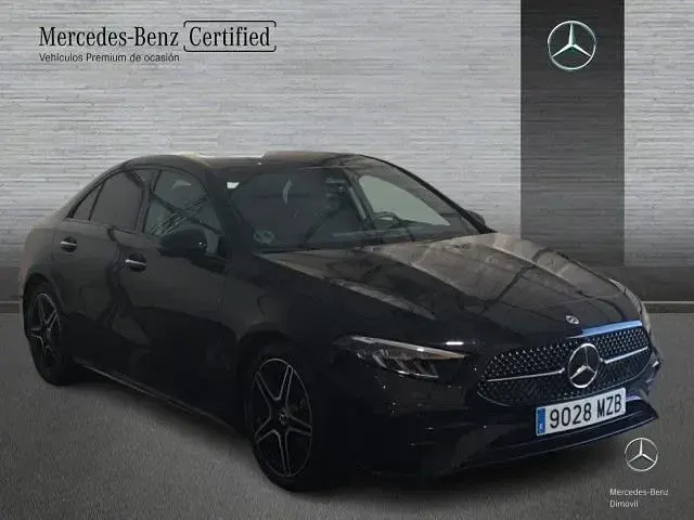 Usado Mercedes A200 150 CV (110 kW) 2025 Negro noche