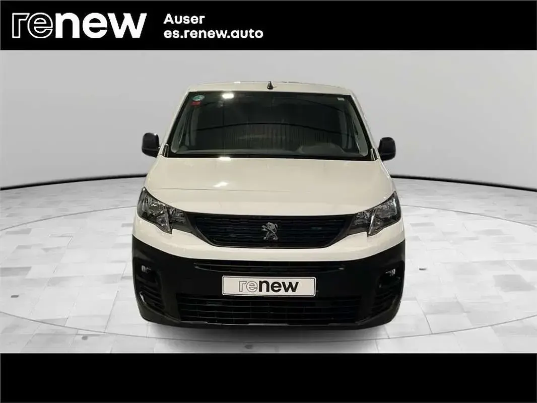 Usado Peugeot Partner Premium 102 CV (75 kW) 2021 Blanco Monovolumen