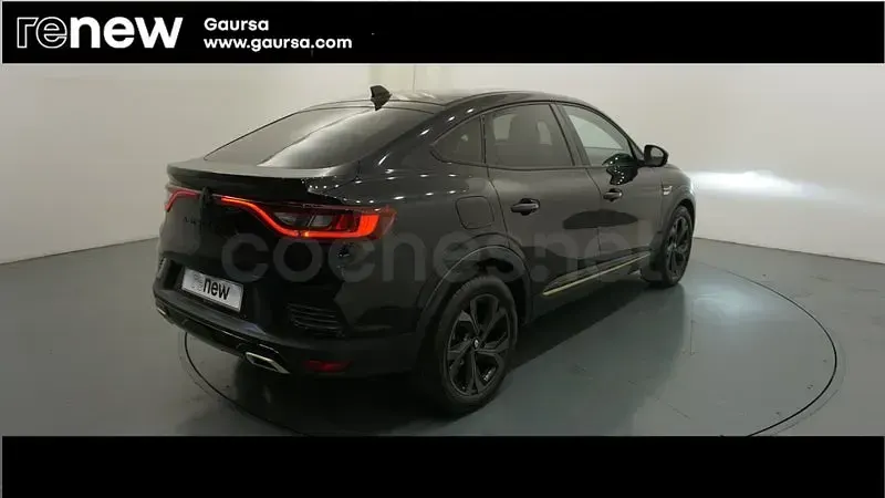 Usado Renault Arkana Engineered 145 CV (106 kW) 2023 Negro SUV