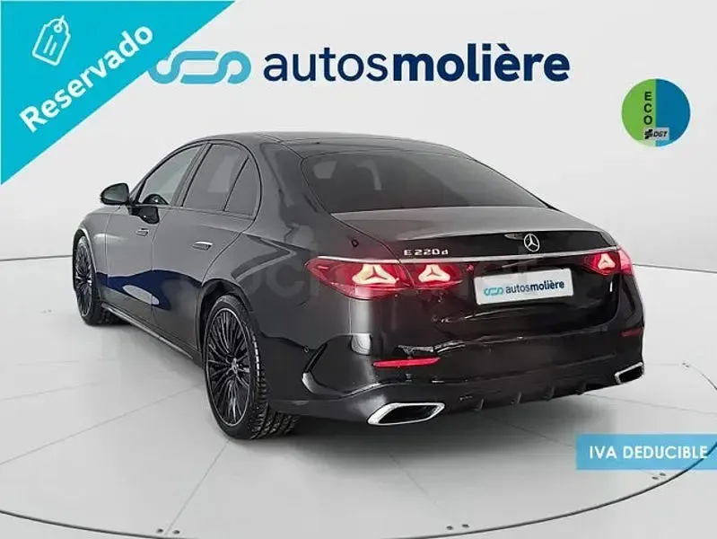 Usado Mercedes E220 197 CV (144 kW) 2025 Negro Berlina
