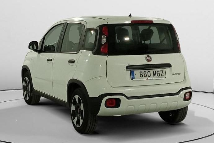 Usado Fiat Panda Cross Cross 70 CV (51 kW) 2023 Utilitario