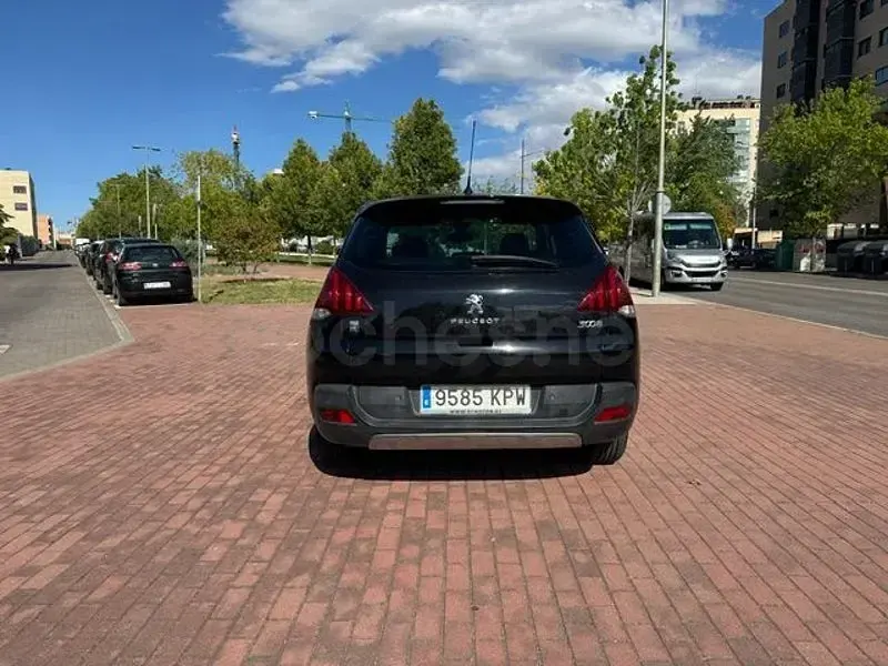 Usado Peugeot 3008 Allure 163 CV (119 kW) 2016 Gris / plata Berlina